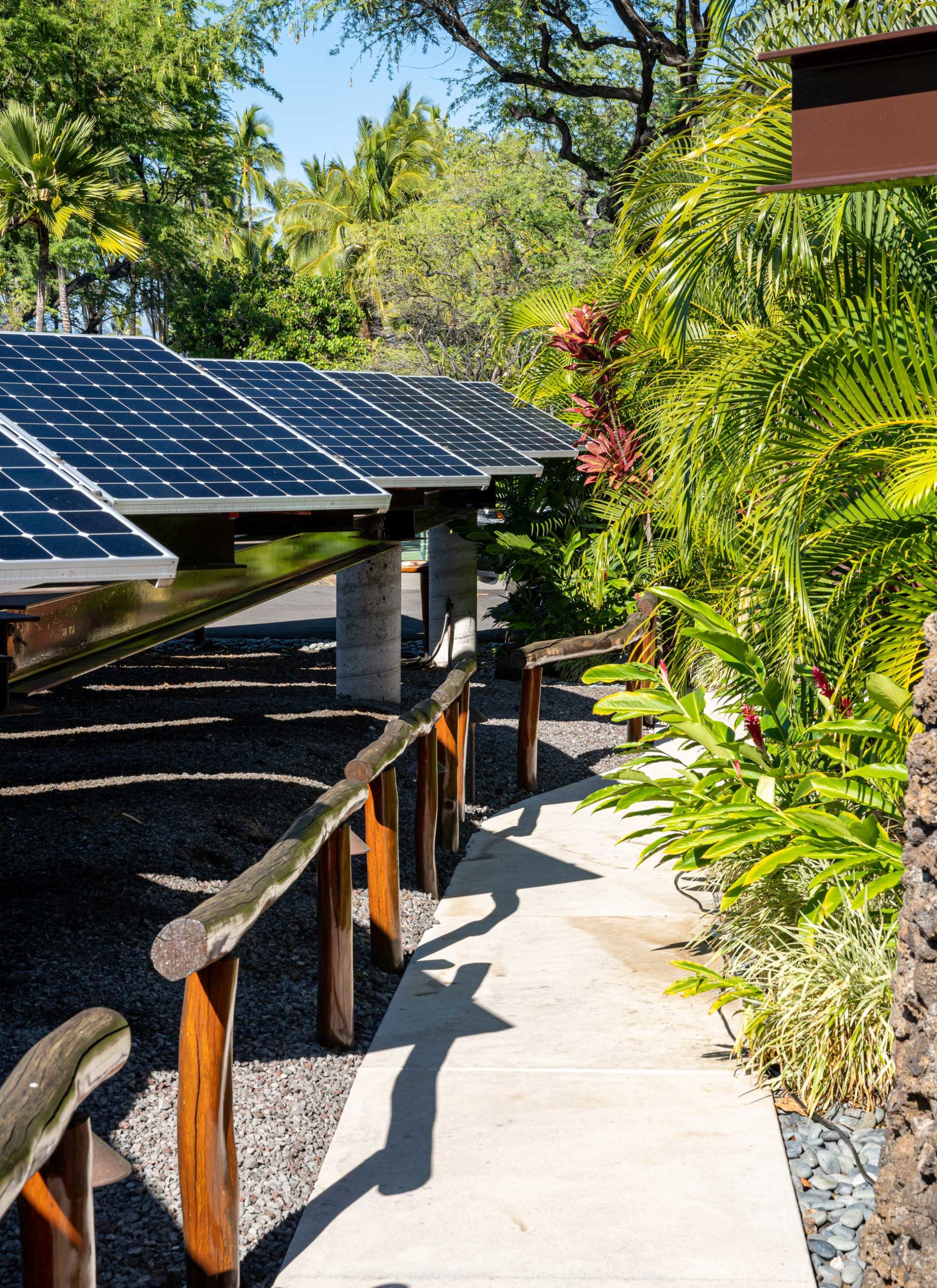 RES - Bakken Estate off-grid solar PV installation